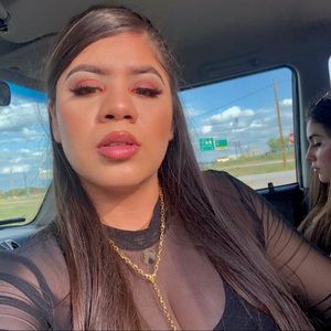 Meet your Posher, Ximena